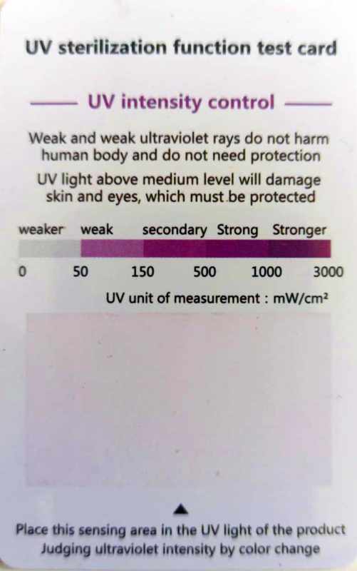 UV test kartica uz Dé Petit prijenosni UV-C uređaj